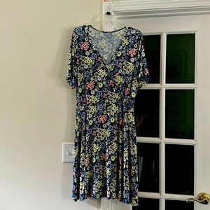 Adorable and comfortable spring/ summer dress. Size XL. Only worn once.